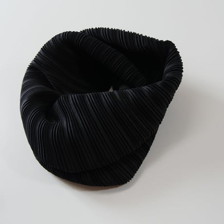 未使用 Issey miyake pleats  neck warmer