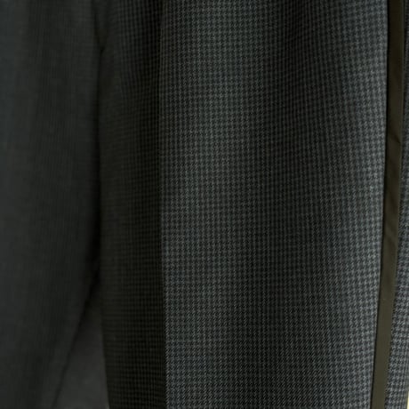 prada side line trousers 50