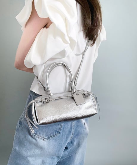 【予約】 LÉA BAGUETTE BAG（BLACK/BROWN/SILVER/IVORY）