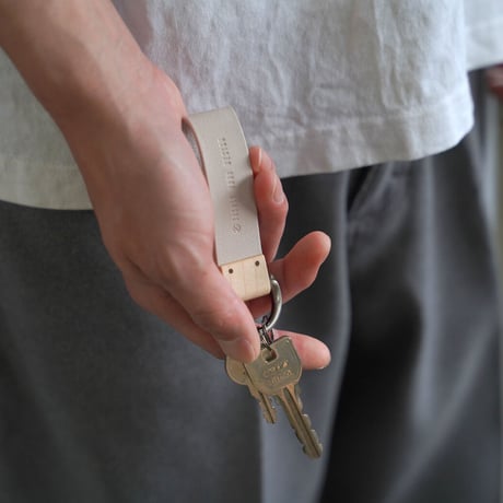 key holder【メープル】　- 木と革のキーホルダー -