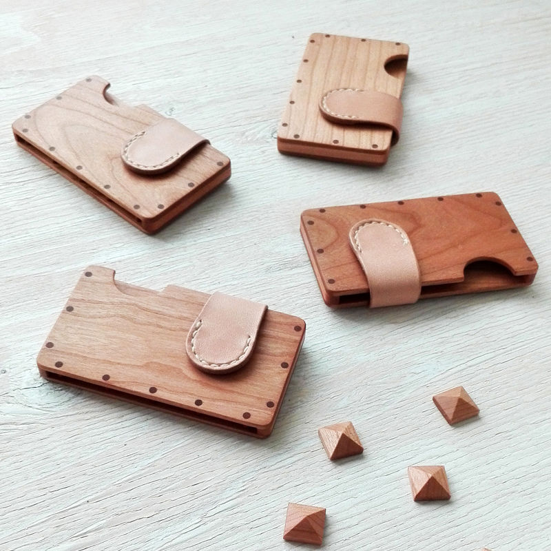 a card case 【チェリー】 - 木と革の名刺入れ - (受注制作) | tackle