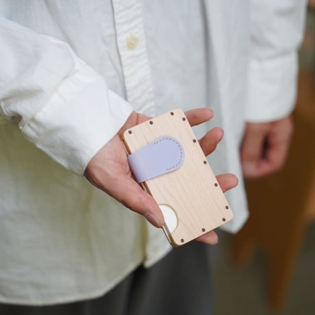 a card case 【メープル】 　- 木と革の名刺入れ -