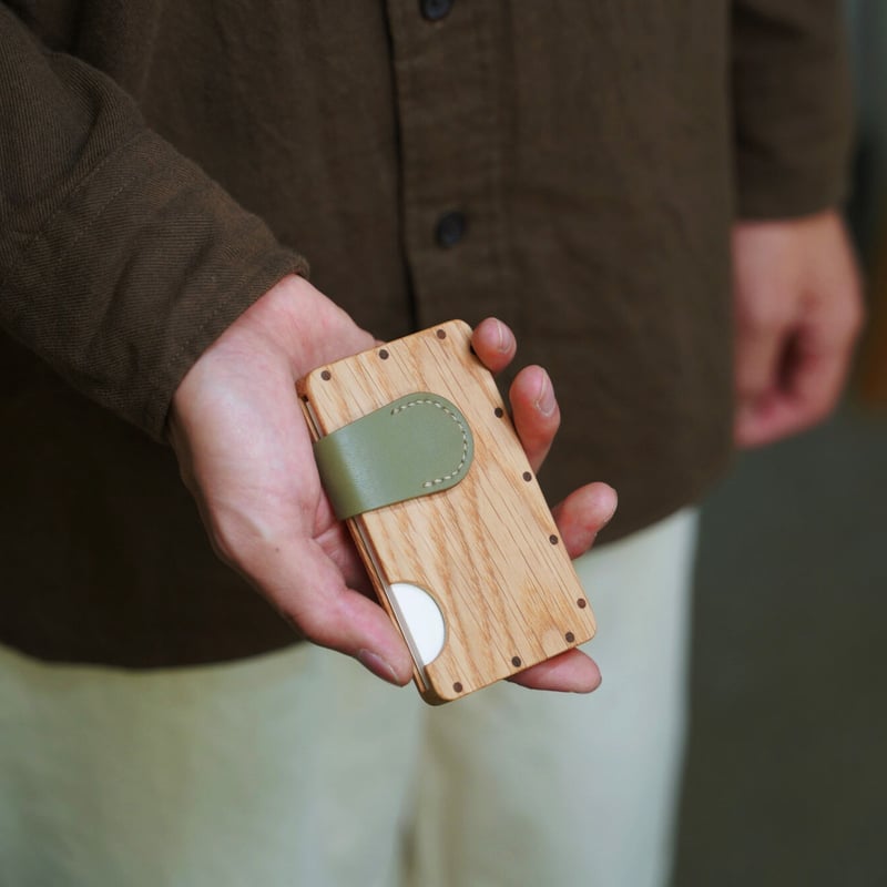 a card case 【ナラ】 - 木と革の名刺入れ - | tackle wood design