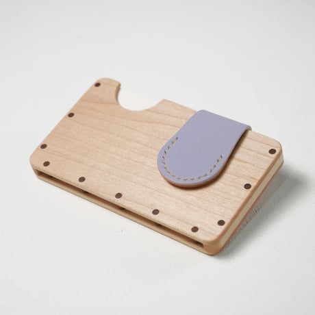 a card case 【メープル】 　- 木と革の名刺入れ -