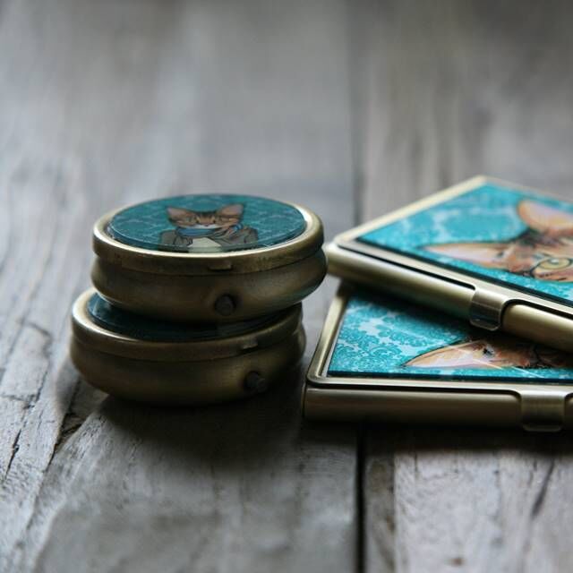 ピルケース・ストール猫(02-869） | 猫雑貨店 ラ・シュエット