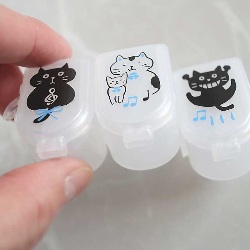 猫柄3連ピルケース(02-061) | 猫雑貨店 ラ・シュエット