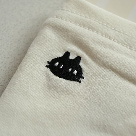 ワンポイント猫刺繍UVケアショート手袋