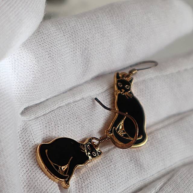 再販♡馬車黒猫ピアス 2062584605.jpg?1697637697