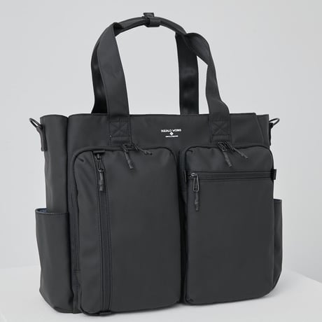Coating UTILITY TOTE / BLACK