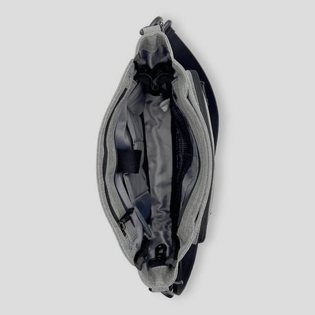 Chambray Polyester SQUARE CROSS BAG / BLACK