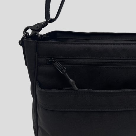 Nylon OX SQUARE CROSS BAG / GRAY