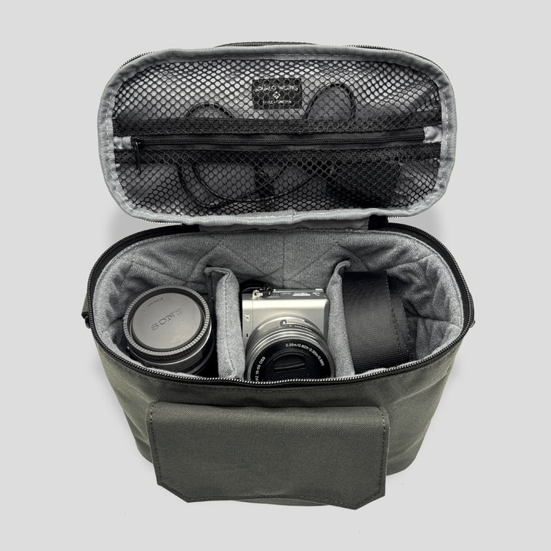 Camera MINI SHOULDER BAG / GRAY | R/F STORE | S