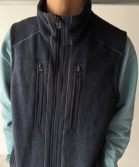 acrylic blend design vest