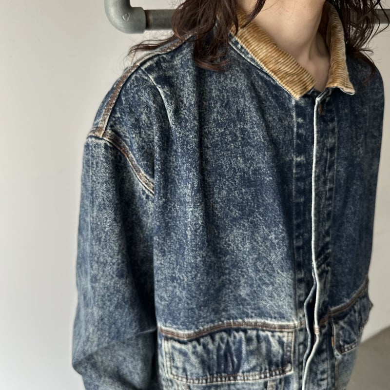 ✔︎80s vintage Levi's denim jacket