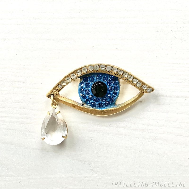 VINTAGE BUTLER & WILSON Rhinestone Eye & Teardr...