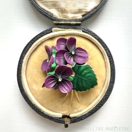 ブローチ　k18 シッポウ　パンジー ブローチk18 シッポウパンジー