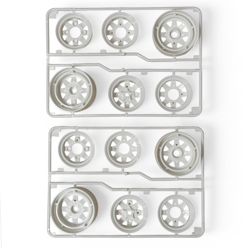 タミヤ スバルブラット スペアボディ タイヤホイール1台分 新品