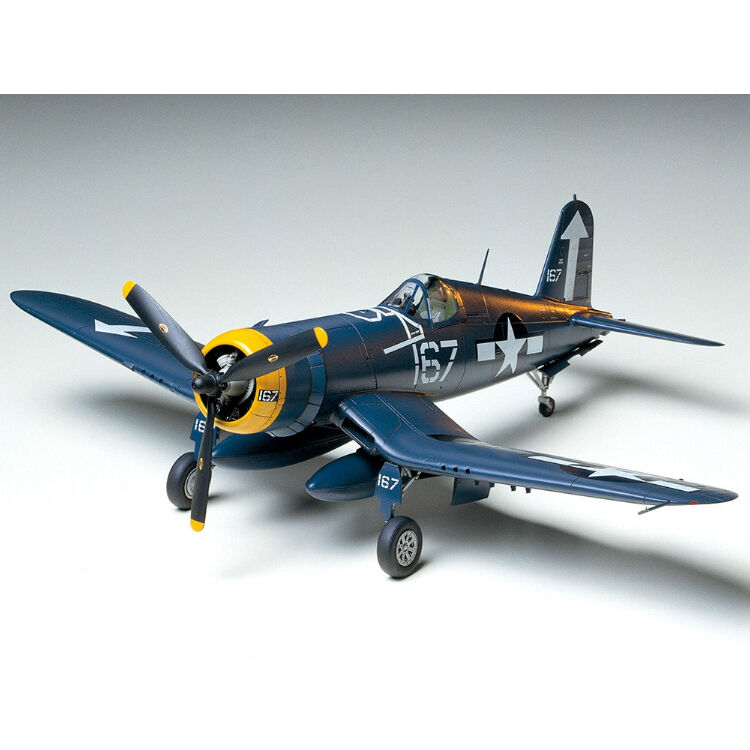 ヴォート F4U-1A コルセア プラモデル - 模型