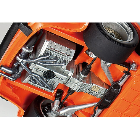 タミヤ 1/24 ポルシェ ターボ RSR 934 イェーガーマイスター