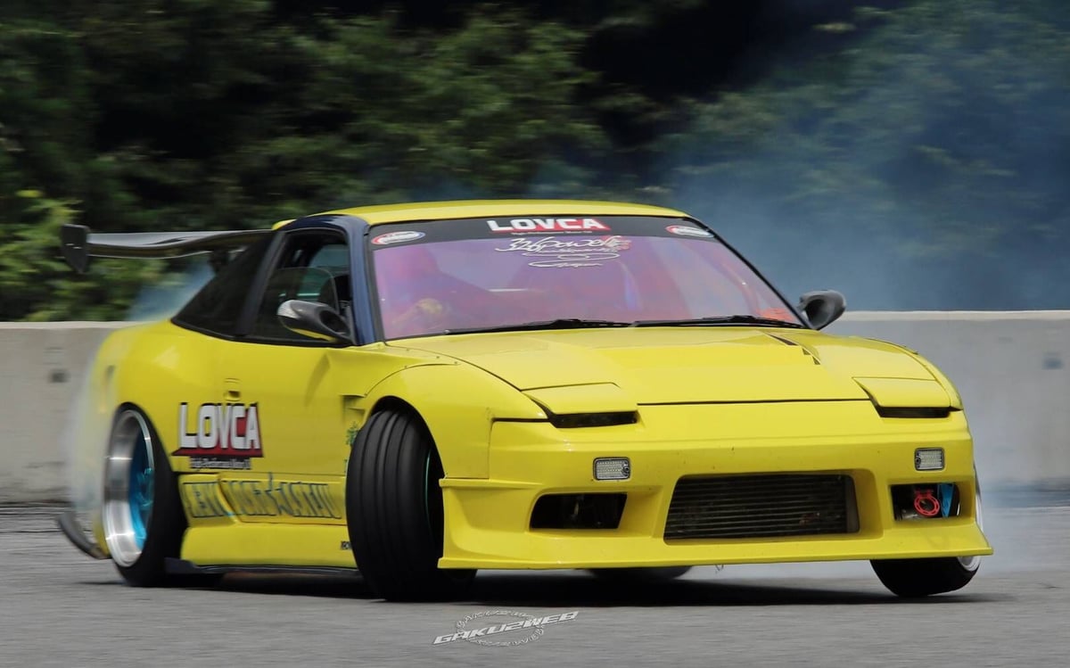 少し使用済み エンジンオイル □LOVCA RACING 10W-50 20L - メルカリ