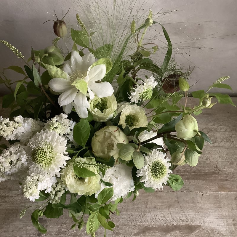 お届け日指定あり:季節のお花・おまかせアレンジ L (*中国/四国 お届け日指定あり:季節のお花・おまかせアレンジ L (*中国/四国