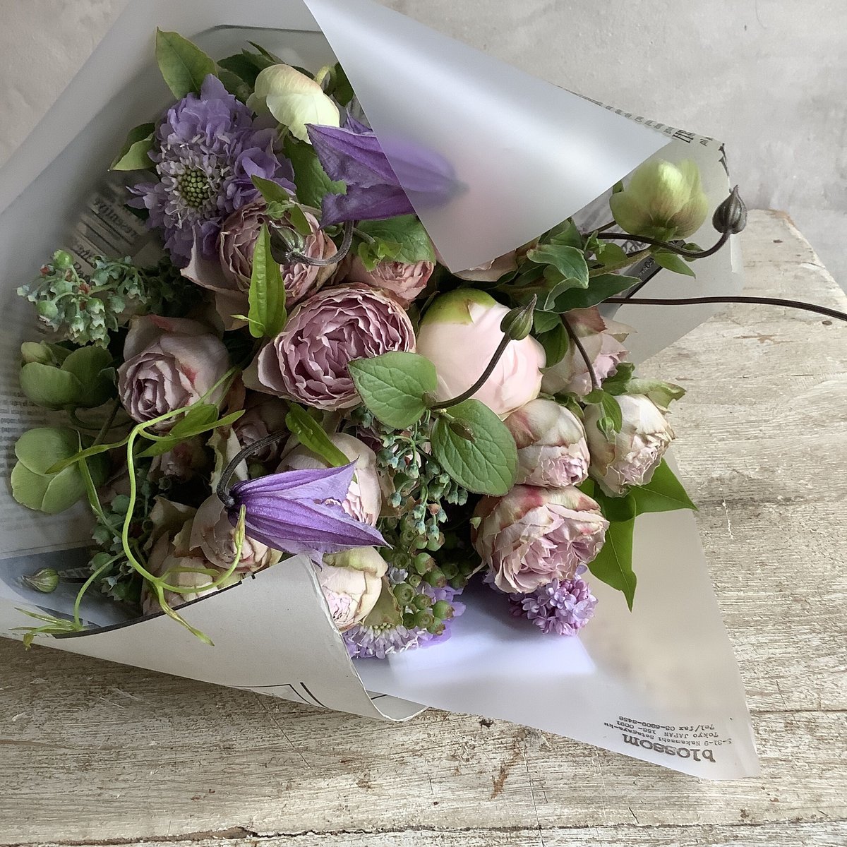 奄美産福岡育ち♡月桃の花　期間限定　 ★フレッシュの開花寸前の物をお届け★ お届け日指定あり：季節のお花・おまかせブーケR (*中国/四国