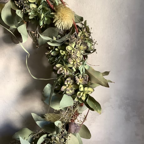 Antique hydrangea & eucalyptus oval wreath (アンティーク紫陽花とユーカリのオーバルリース）