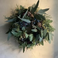 3mixed wreath {eucalyptus,hydranngea,blue ice leaves} ユーカリとアンティークアジサイ・コニファーブルーアイスの3ミックスリース