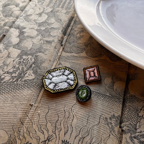 ma.macaron 刺繍バッジ ブローチvintage 3点セット ma.macaron