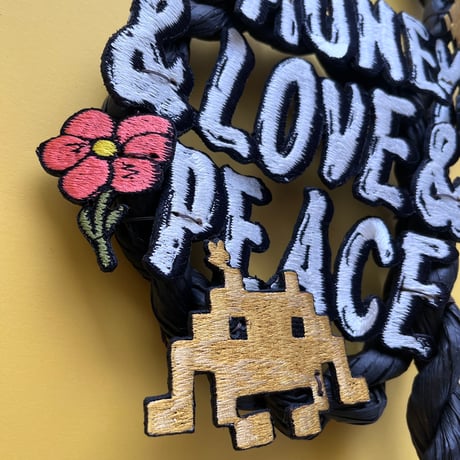 お正月飾り④ MONEY&LOVE&PEACE  インベーダー