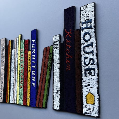 BOOKS ②      HOUSE