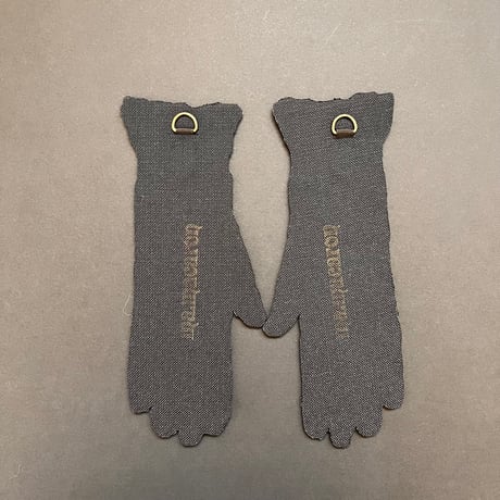 刺繍のグローブ