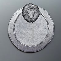 ライオンの皿