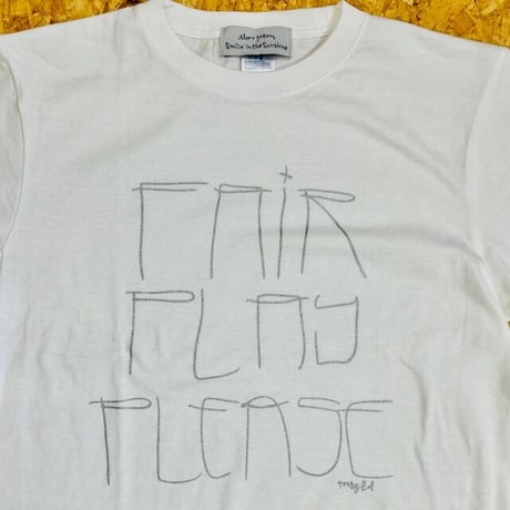FOOTBALL WORLD in the SUNSHINE S/S T shirts    illustrated by 安齋肇 WHITE