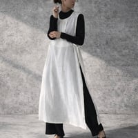 デザインタックサイドスリットエプロンワンピース／柔らかコットンリネンヴィンテージ加工エプロンドレス／オフホワイト