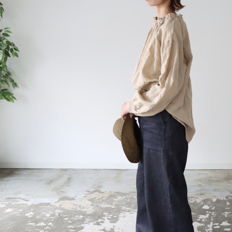 ベルギーリネンブラウス／フリルネック／ベージュ／linum jean | linum