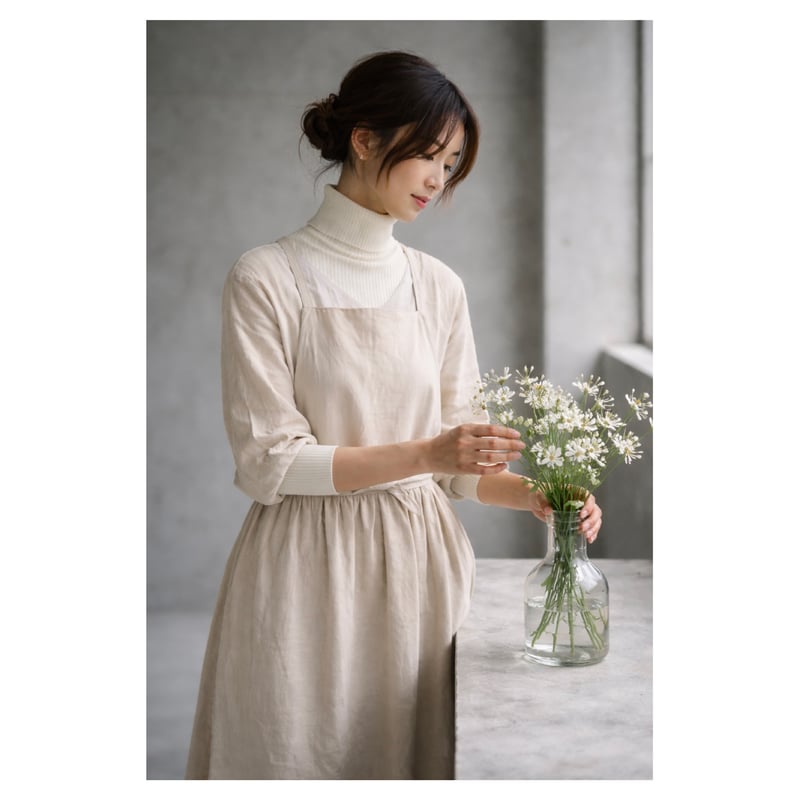 そのままお出かけリネンエプロン／おうち時間もお洒落に過ごす柔らか