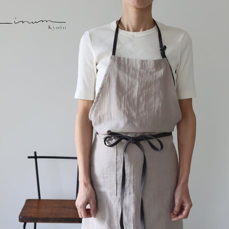 ふっくら厚さ2倍のとろみコットンダブルガーゼ×コットンリネンのシンプルなエプロン／グレージュ