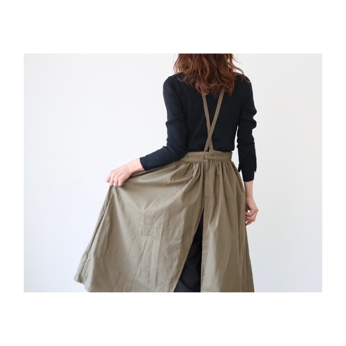 【５L~６L＊脇下たっぷりギャザー】HMエプロン　花柄カーキグレー系 5L~6L＊脇下たっぷりギャザー】HMエプロン 花柄カーキグレー系 5L