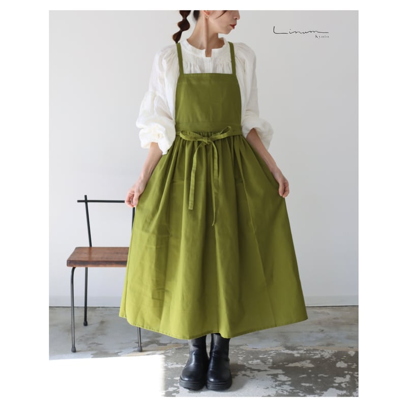 そのままお出かけリネンギャザーエプロン／おうち時間もお洒落に過ごす