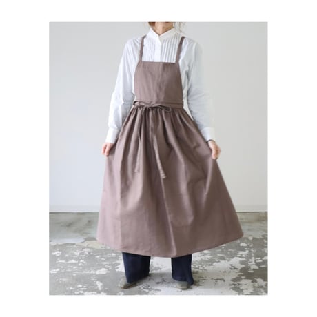 そのままお出かけリネンギャザーエプロン／おうち時間もお洒落に過ごすコットンリネンエプロン／ブラウンオリーブ