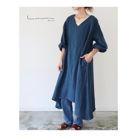【全２２色】ふわふわ厚みが2倍！厚手ダブルガーゼワンピース／ボリューム袖のバックタックVネックリラクシングワンピース