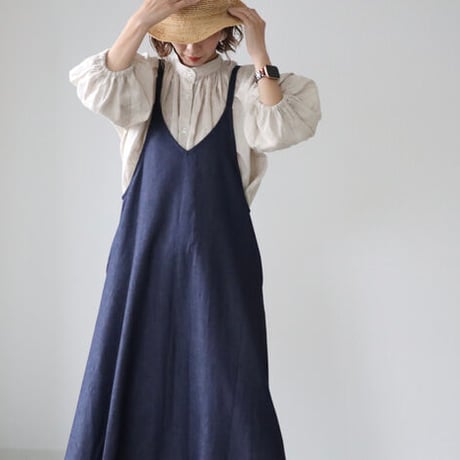 岡山児島デニムで仕立てた、美シルエットAラインデニムエプロンドレス／デニムエプロンワンピース／インディゴ／linum