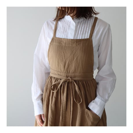 ふっくら厚さ2倍のとろみダブルガーゼのギャザーたっぷりエプロン／お出かけダブルガーゼエプロンワンピース／イエローオーカー