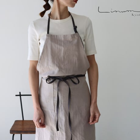ふっくら厚さ2倍のとろみコットンダブルガーゼ×コットンリネンのシンプルなエプロン／グレージュ