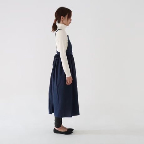 そのままお出かけリネンエプロン／おうち時間もお洒落に過ごす柔らかハーフリネンギャザーエプロン／ネイビー