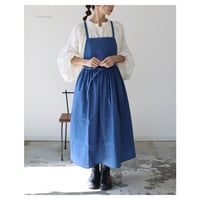 そのままお出かけリネンギャザーエプロン／おうち時間もお洒落に過ごすコットンリネンエプロン／コバルトブルー