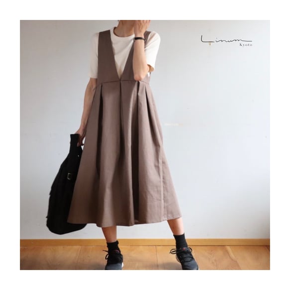 美品 マチャット machatt リネンコットン くるみボタンロングワンピース くるみボタンがアクセント！後ろ姿が綺麗なコットンリネンワンピース