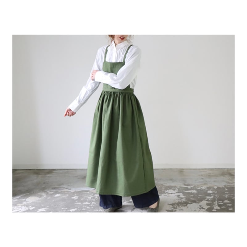 そのままお出かけリネンギャザーエプロン／おうち時間もお洒落に過ごす