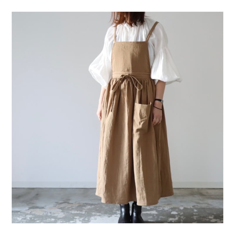 caramel エプロンワンピース　2Y caramel エプロンワンピース 2Y
